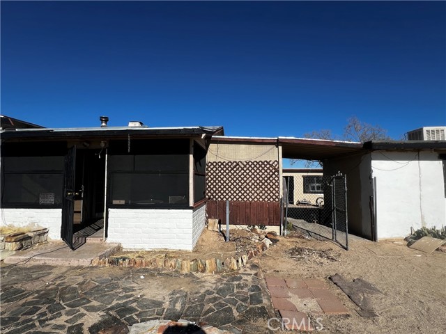 Detail Gallery Image 5 of 40 For 74262 El Paseo Dr, Twentynine Palms,  CA 92277 - 4 Beds | 2 Baths