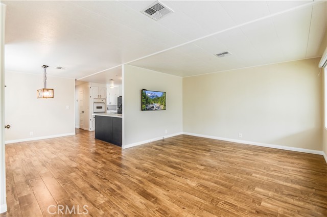 Detail Gallery Image 15 of 32 For 2550 Pacific Coast Highway #104, Torrance,  CA 90505 - 2 Beds | 2 Baths