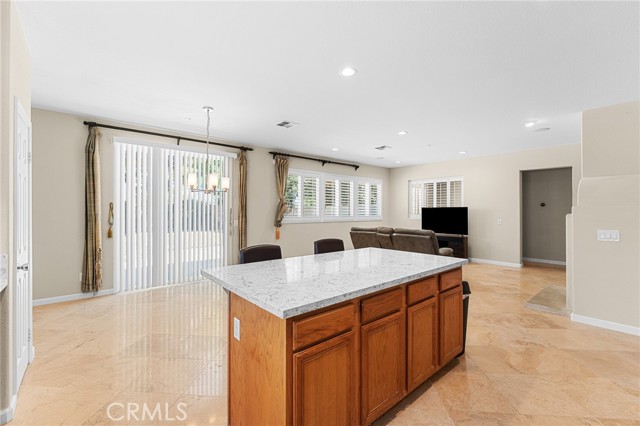 1581 Margit Street, Redlands CA: https://media.crmls.org/medias/c84ff853-82a3-4ec7-b3c6-8b4fce22cab9.jpg