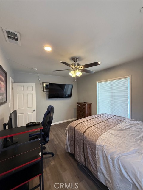 13906 S Kalsman Avenue, Compton CA: https://media.crmls.org/medias/c8507fde-f50c-46f6-838b-32d9808f267a.jpg
