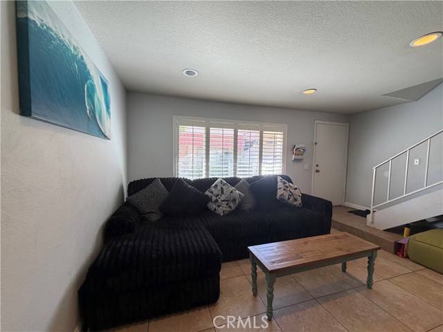 Detail Gallery Image 4 of 9 For 25365 via Verde #3,  Lake Forest,  CA 92630 - 2 Beds | 1/1 Baths