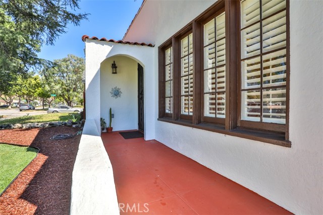 Detail Gallery Image 3 of 44 For 3489 N D St, San Bernardino,  CA 92405 - 2 Beds | 1 Baths