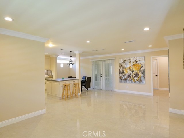 17430 Hemmingway Street, Northridge CA: https://media.crmls.org/medias/c851bd93-2975-448a-b4e6-0985b6bc9205.jpg