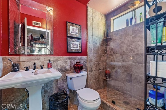 9154 Chelsea Court, Rancho Cucamonga CA: https://media.crmls.org/medias/c8524368-e0a8-4f3e-afa9-91e6357a4c20.jpg