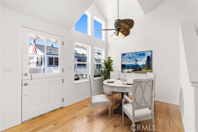 45 Drake Street, Newport Beach CA: https://media.crmls.org/medias/c8529e61-c226-47d0-8e84-065743ad933a.jpg