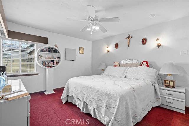 7726 Blanchard Avenue, Fontana CA: https://media.crmls.org/medias/c852ddfa-451d-477b-bf3a-c3a76ea10f03.jpg