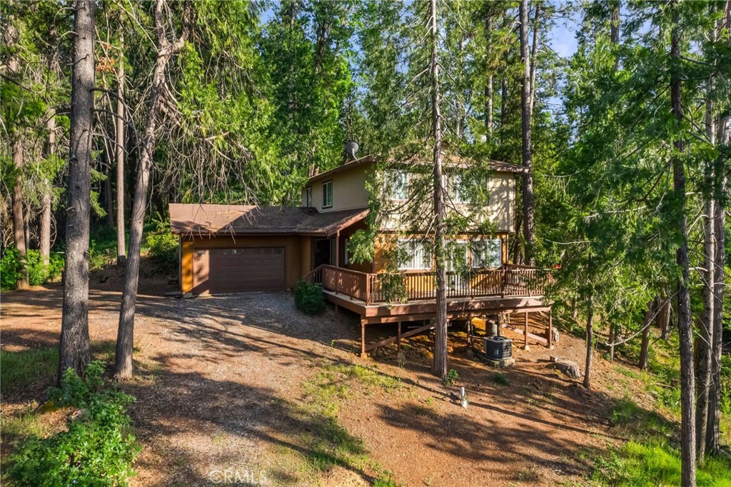 64 Rebie Way