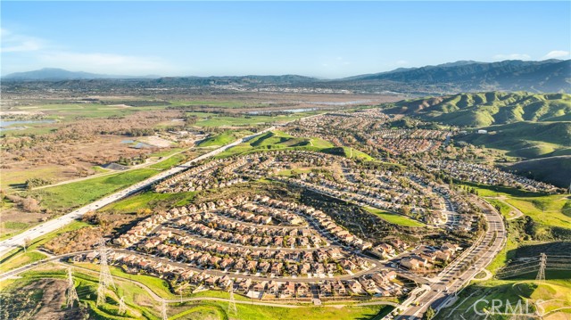 Detail Gallery Image 2 of 66 For 6005 Amora Dr, Chino Hills,  CA 91709 - 5 Beds | 4/1 Baths