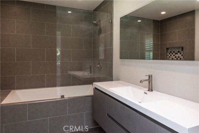 2185 Ashbourne Drive, San Marino CA: https://media.crmls.org/medias/c855bb8c-0533-4f42-a76a-c72839a0adae.jpg