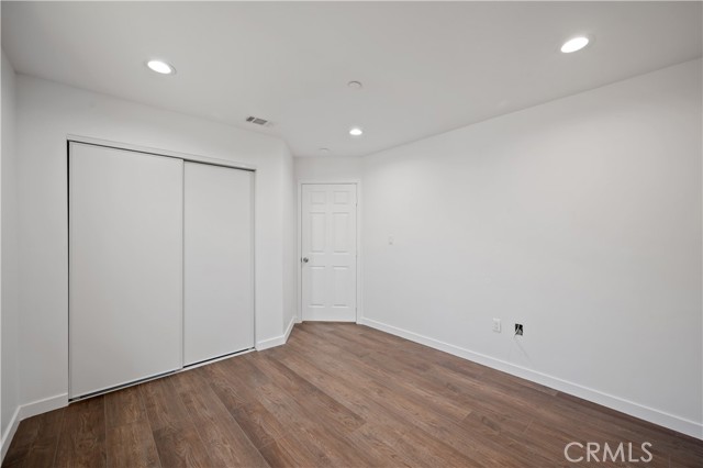 Detail Gallery Image 20 of 73 For 7445 Balcom Ave, Reseda,  CA 91335 - 4 Beds | 2 Baths
