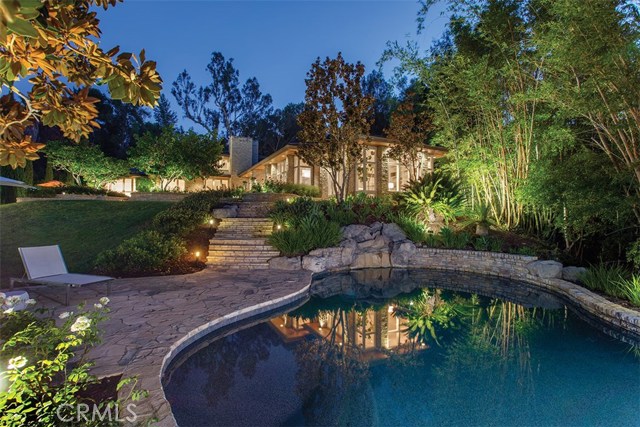 Photo of 2122 Lower Lake Drive, North Tustin, CA 92705