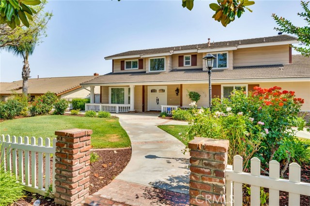294 W Buffington Street, Upland CA: https://media.crmls.org/medias/c856aa93-c889-48ad-baa6-b53d8af2a1ef.jpg
