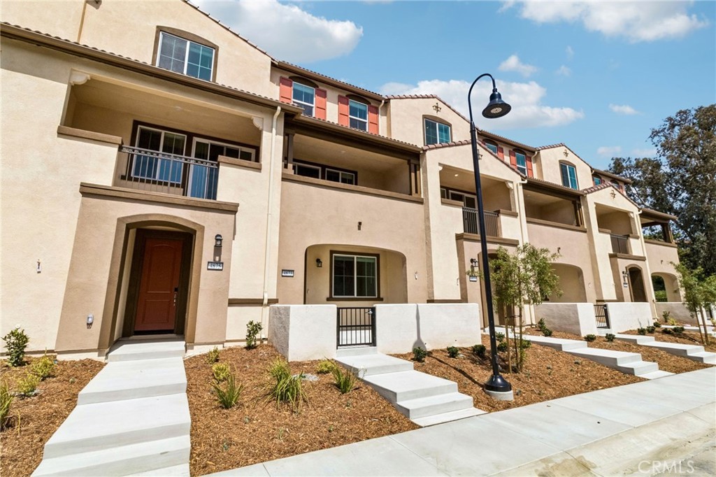 4873 Merida Way