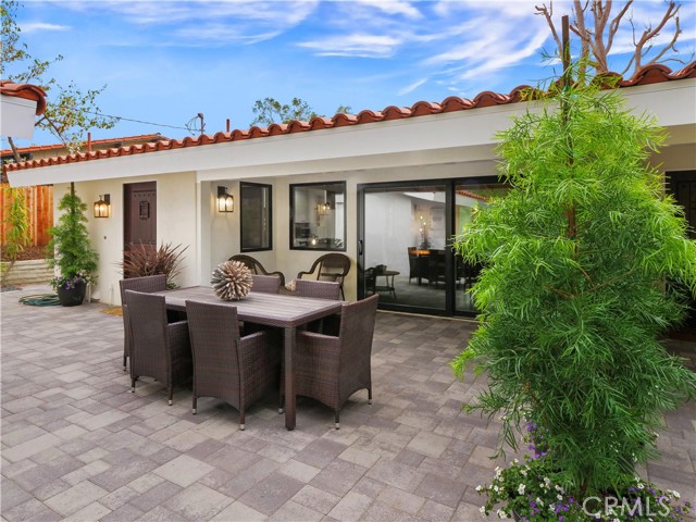 3213 Paseo Del Campo, Palos Verdes Estates, California 90274, 3 Bedrooms Bedrooms, ,2 BathroomsBathrooms,Residential,Sold,Paseo Del Campo,PV22018816