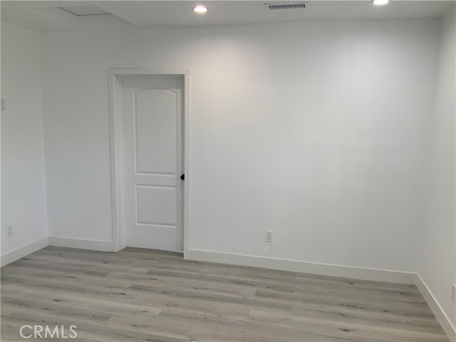 15330 Hart Street, Van Nuys CA: https://media.crmls.org/medias/c858080e-381f-4782-8f4f-7a3e27b5b41d.jpg