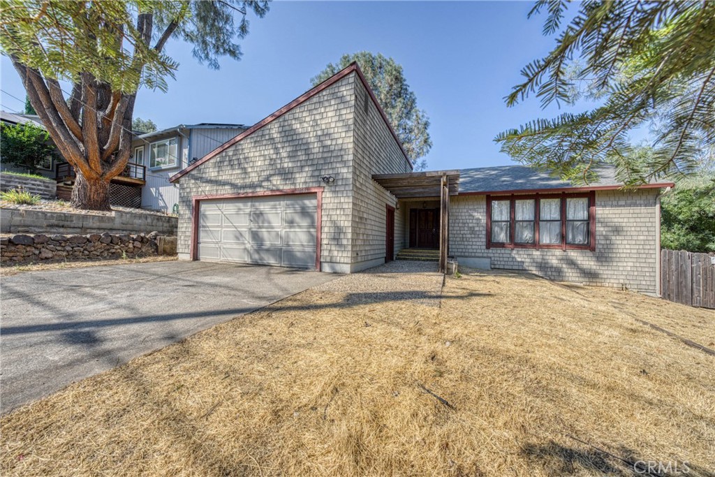 10384 Walnut Way