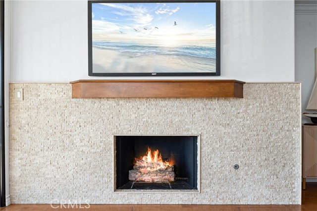 201 Bay Shore Avenue, Long Beach CA: https://media.crmls.org/medias/c8592d2f-277a-4ec6-af51-2db2f9f46b53.jpg