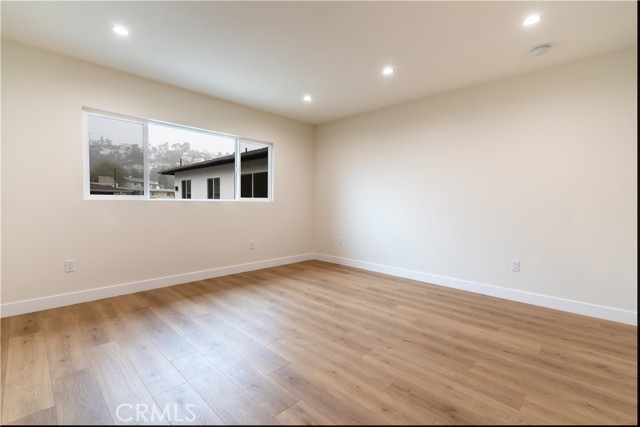 Detail Gallery Image 22 of 73 For 3362 Bellota, Los Angeles,  CA 90027 - 5 Beds | 5 Baths