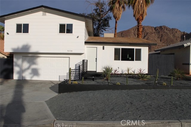 Detail Gallery Image 2 of 35 For 53130 Avenida Mendoza, La Quinta,  CA 92253 - 3 Beds | 2/1 Baths