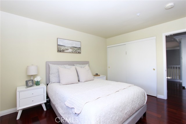 Detail Gallery Image 15 of 22 For 5928 Vista De La Luz, Woodland Hills,  CA 91367 - 5 Beds | 5 Baths