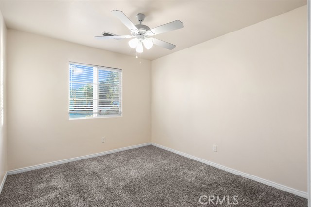Detail Gallery Image 9 of 29 For 11017 Tipperary Dr, Bakersfield,  CA 93311 - 4 Beds | 2 Baths
