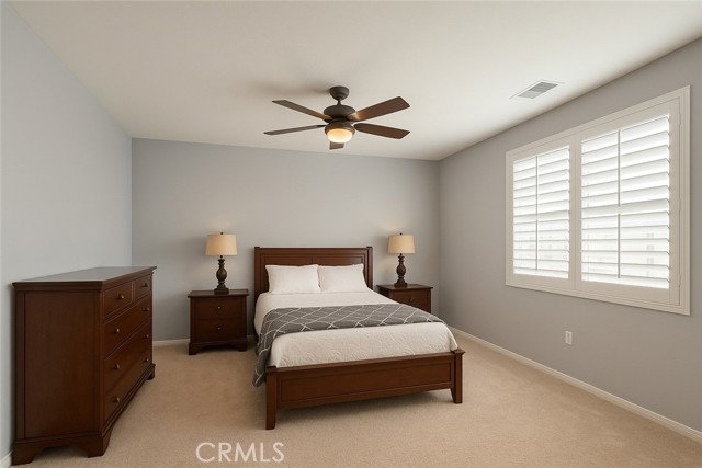 4062 Running Oak Lane, San Bernardino CA: https://media.crmls.org/medias/c859efcb-a144-4eeb-89e8-1584a25ee940.jpg