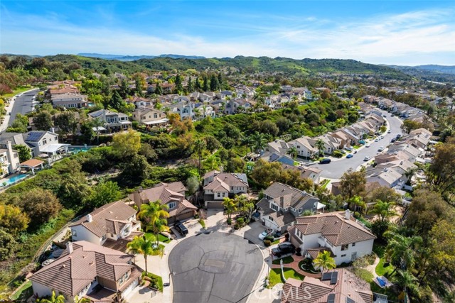 Image 43 of 58 For 65 Castletree