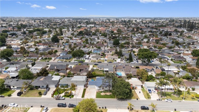 12611 Loraleen Street, Garden Grove CA: https://media.crmls.org/medias/c85aa6db-fabb-4498-8da9-70959fa197ba.jpg