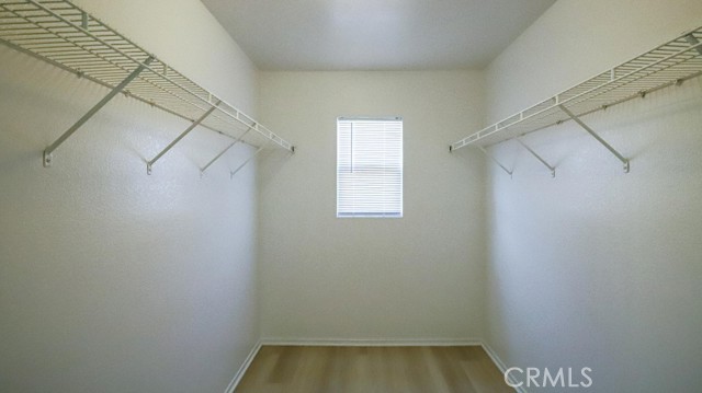 9476 Plum Court, Hesperia CA: https://media.crmls.org/medias/c85ab173-7e43-4e65-be79-ff8455aef293.jpg