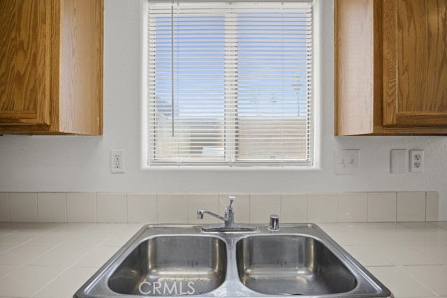 Image 10 of 14 For 28800 Landau Boulevard