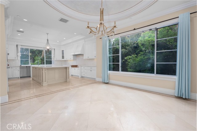 271 W Le Roy Avenue, Arcadia CA: https://media.crmls.org/medias/c85af27b-0a87-494a-85ab-8ef999b25e64.jpg