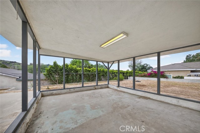 Detail Gallery Image 34 of 45 For 10346 Siesta Dr, Sunland,  CA 91040 - 2 Beds | 3 Baths