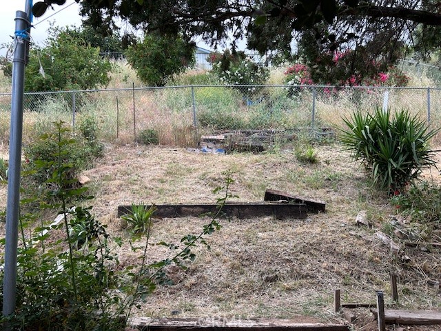 Detail Gallery Image 6 of 26 For 27135 Cabrera, Saugus,  CA 91350 - 4 Beds | 2 Baths