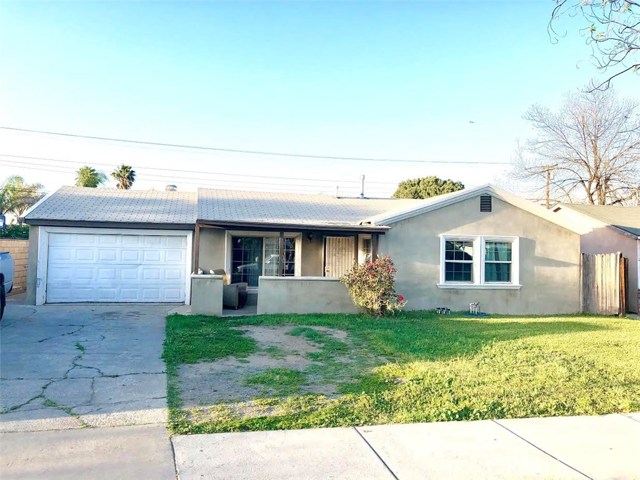 8633 Greenpoint Ave, Riverside, CA 92503
