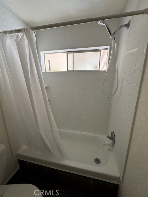Detail Gallery Image 14 of 22 For 17225 Valley Bld #10,  Fontana,  CA 92335 - 3 Beds | 2 Baths