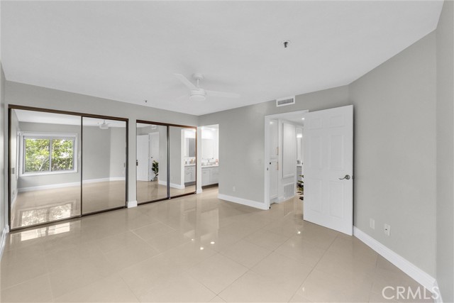 260 Cagney Lane, Newport Beach CA: https://media.crmls.org/medias/c85ca707-8b3e-4bd3-8a0e-e220d919d41b.jpg