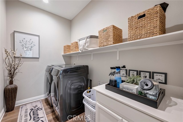 24185 Sprout Drive, Corona CA: https://media.crmls.org/medias/c85cd06f-8a3e-4faf-8539-75b67935c2be.jpg
