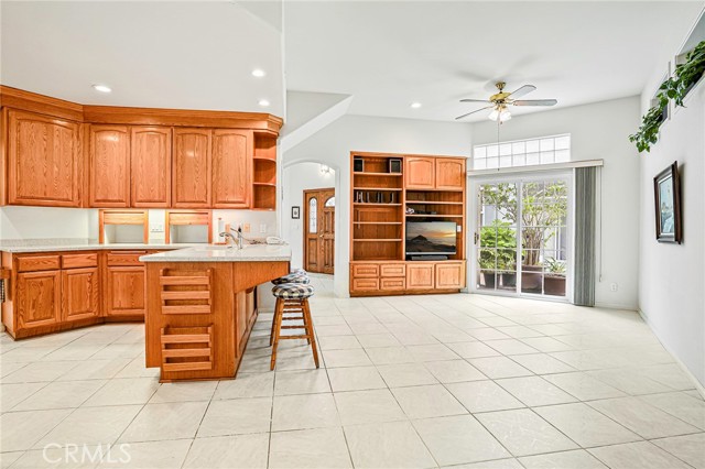 1034 Isabella Avenue, Coronado CA: https://media.crmls.org/medias/c85d4a37-d68d-4aec-8189-5d05d61a1abd.jpg