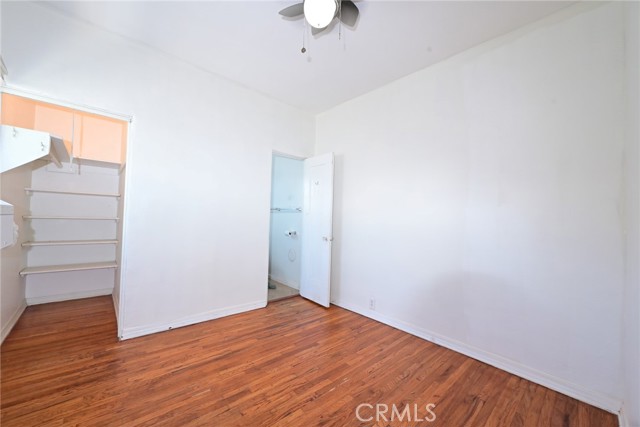 902 S Marengo Avenue, Pasadena CA: https://media.crmls.org/medias/c85d8ff9-54d4-43ae-b336-b2c430423938.jpg