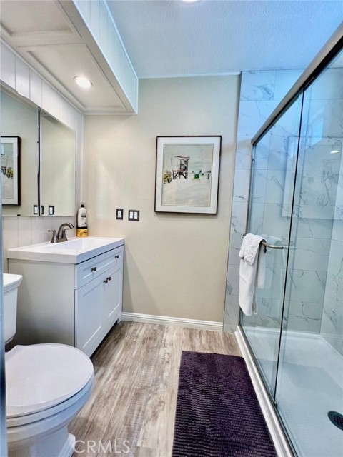 Image 3 of 45 For 215 Clearlake Circle 215