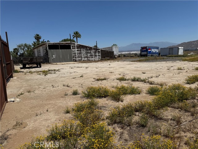 Detail Gallery Image 7 of 14 For 4611 Nevada Ave, Perris,  CA 92571 - – Beds | – Baths