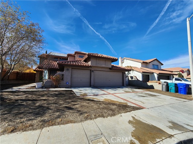 Detail Gallery Image 1 of 33 For 37501 Arbor Ln, Palmdale,  CA 93552 - 5 Beds | 3 Baths