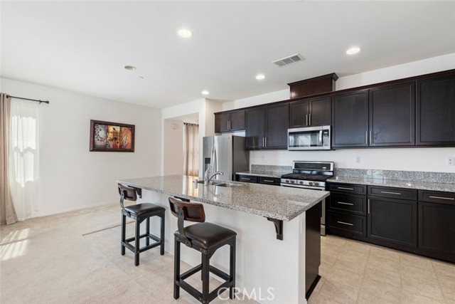 Detail Gallery Image 6 of 22 For 40542 Calla Lilly, Murrieta,  CA 92563 - 3 Beds | 2/1 Baths