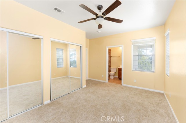 39600 Calle Gayube, Hemet CA: https://media.crmls.org/medias/c86015c3-3c61-43d6-9c32-bcd6d9e49962.jpg