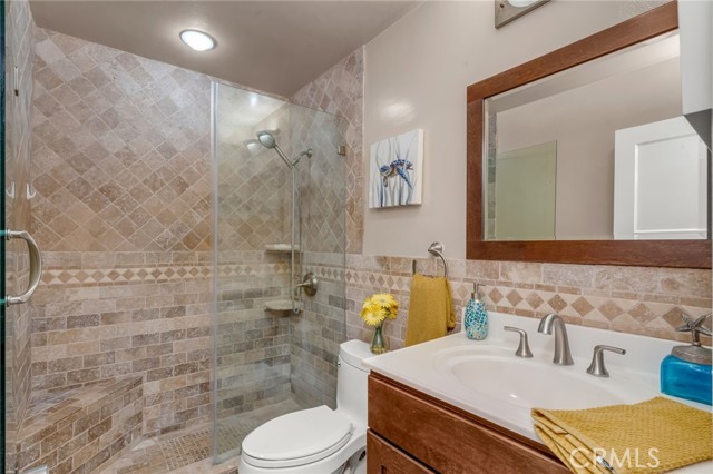 Detail Gallery Image 35 of 56 For 5142 W 142nd St, Hawthorne,  CA 90256 - 3 Beds | 2 Baths