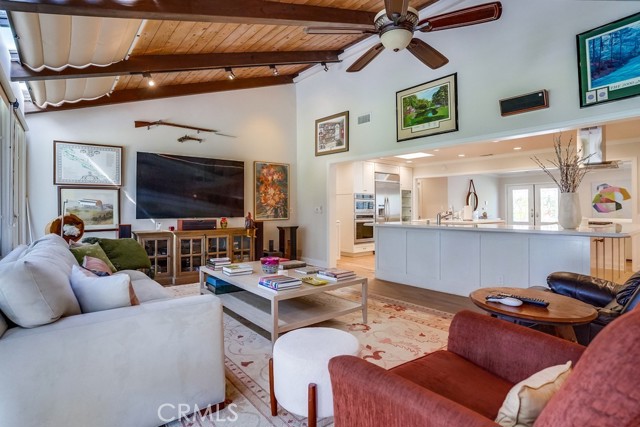 4 Saddlehorn Lane, Rolling Hills Estates, California 90274, 5 Bedrooms Bedrooms, ,4 BathroomsBathrooms,Residential,Sold,Saddlehorn,PV22070454