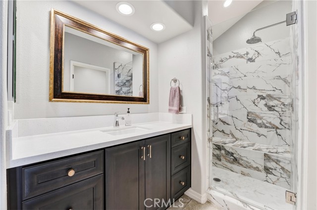 Image 32 of 45 For 17 Antibes  