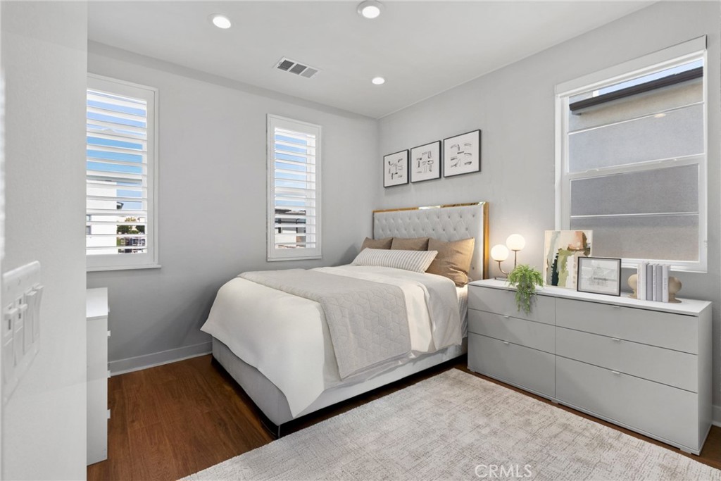 C86119d5 Cc46 4c7c A543 12231e04d7d8