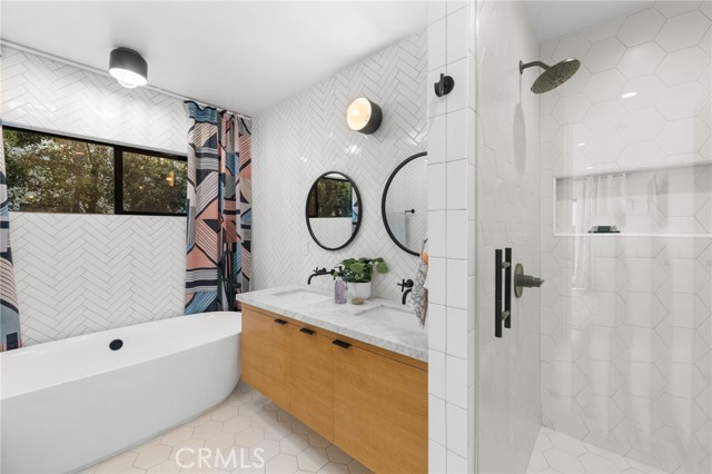 Detail Gallery Image 32 of 65 For 1079 San Jose Ave, Burbank,  CA 91501 - 4 Beds | 3/1 Baths
