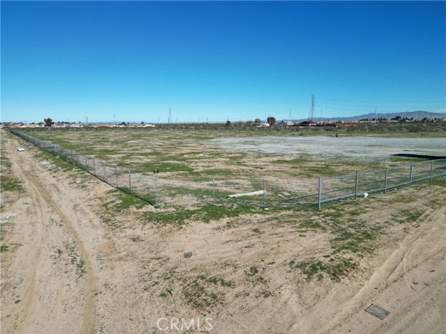 0 Muskrat, Adelanto CA: https://media.crmls.org/medias/c86298e6-3c14-4d59-96ab-5a82059b175f.jpg